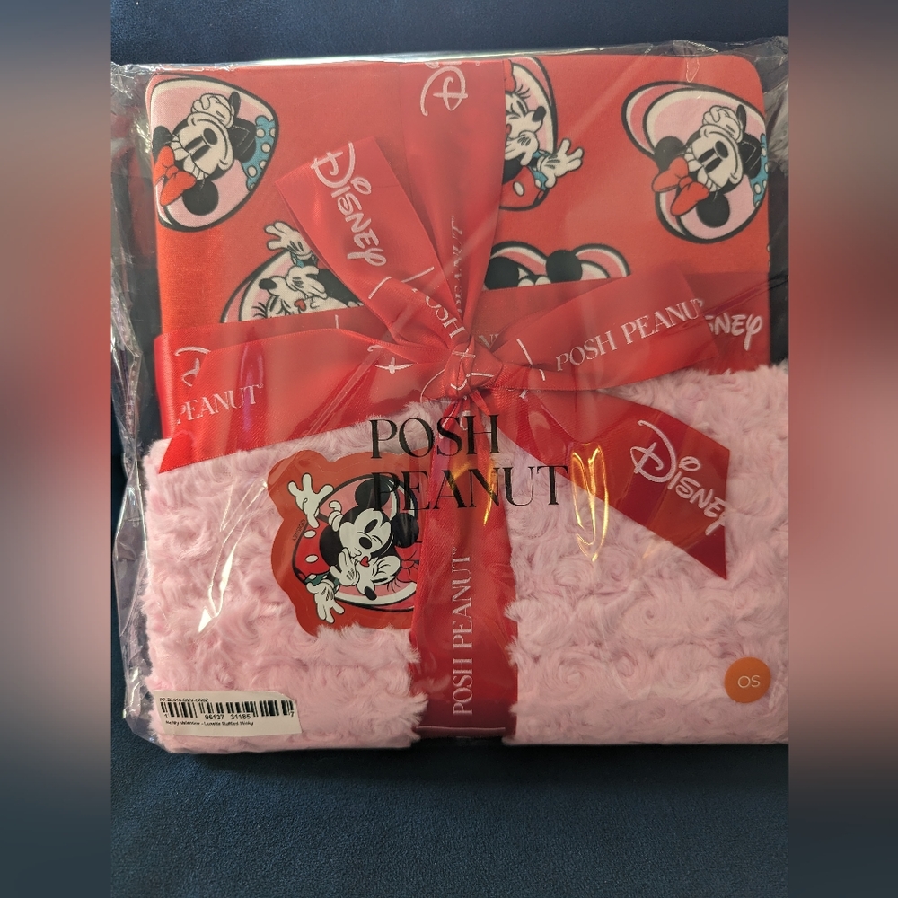 Posh Peanut Disney Minnie Valentine Minky Luxette